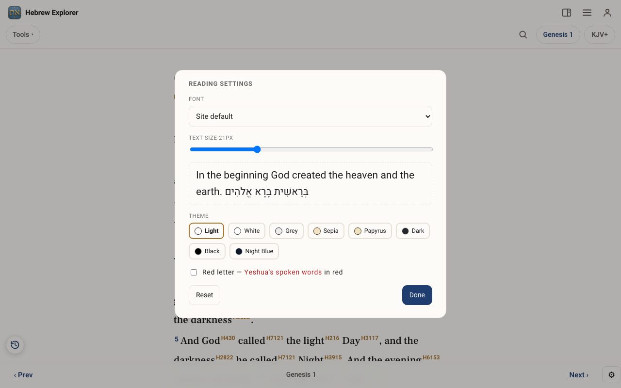 The Reading settings panel with font, text size and theme choices